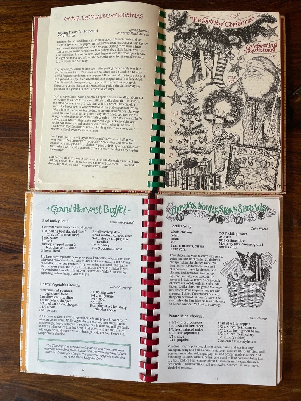 2 Gooseberry Patch Cookbooks Country Christmas 1992 Welcome Home Holidays 1994